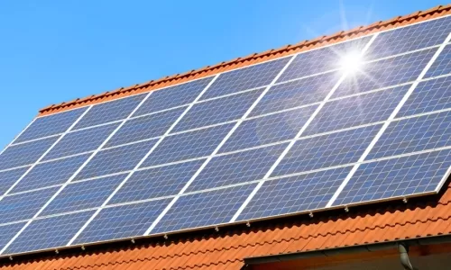 Giá tấm pin năng lượng mặt trời tại Việt Nam