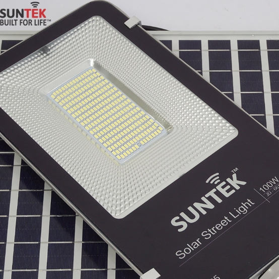 Đèn đường năng lượng mặt trời SUNTEK JD-66100