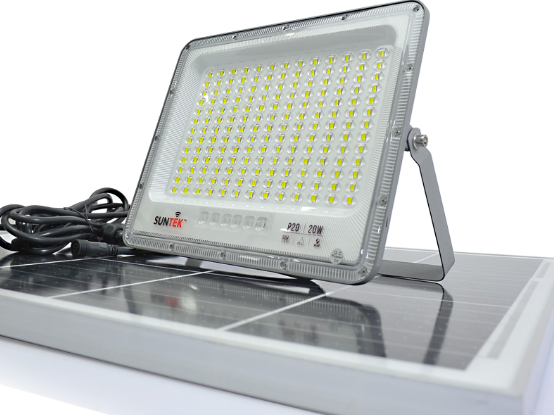 Đèn pha Cao áp năng lượng mặt trời SUNTEK P20
