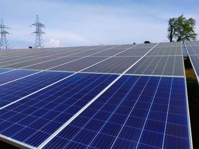 pin năng lượng mặt trời
