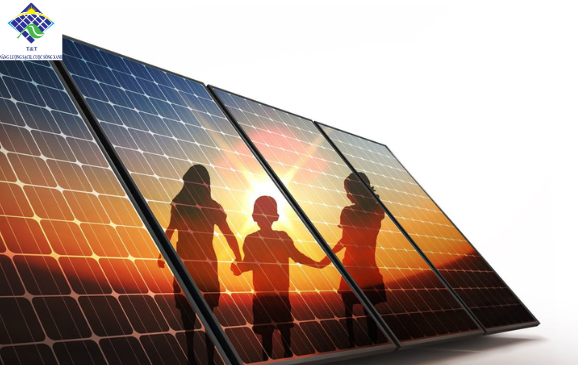 Lắp đặt tấm pin Astronergy Solar cho gia đình